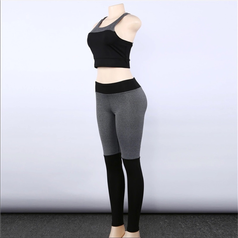 Restock Yoga set - workout & running legging set - Picture 5 of 7